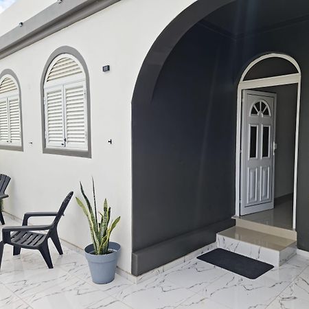 Deluxe B&B "Casa Alegria", Tarrafal Tarrafal  Bagian luar foto